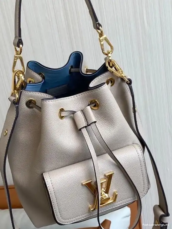 FS CHEAP LOCKME LOUIS BUCKET VUITTON 0618